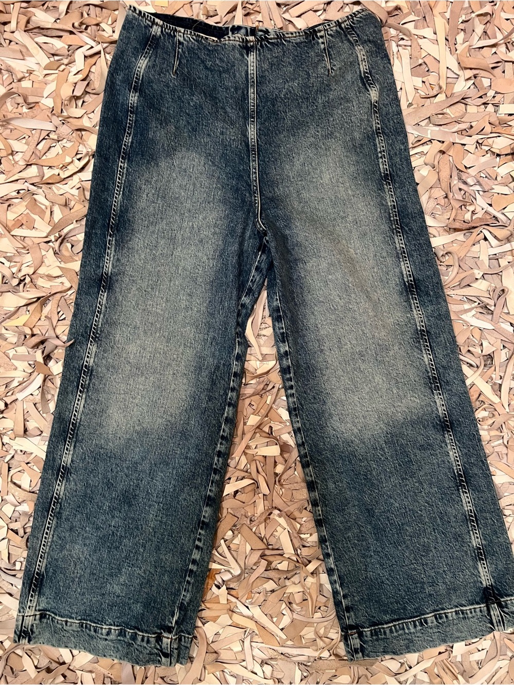 PILCRO Designed by Phila High Rise Flared Denim (16Tall /33 Tall)